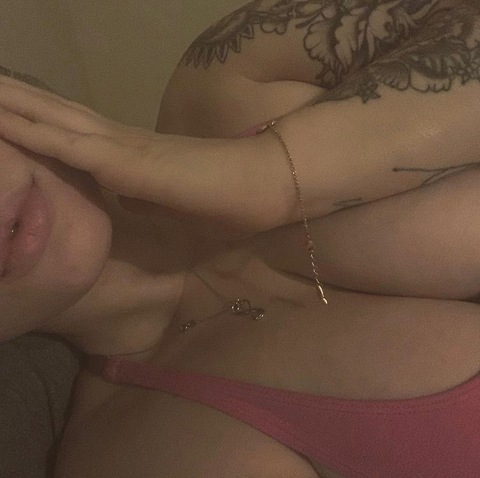 View breakinblonde OnlyFans content for free 

 picture 2
