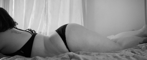 Onlyfans leaks breeramonexoxo 

 picture 2