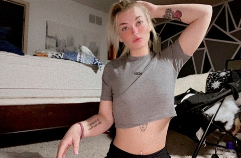 brenna.powell (Brenna Powell) OnlyFans Leaked Pictures and Videos 

 picture 2