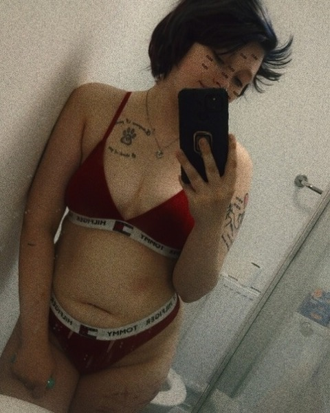 brightsidedb OnlyFans Leak 

 picture 2