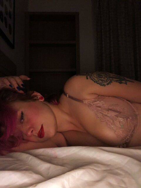 View briii (Bri) OnlyFans 47 Photos and 21 Videos for free 

 picture 2
