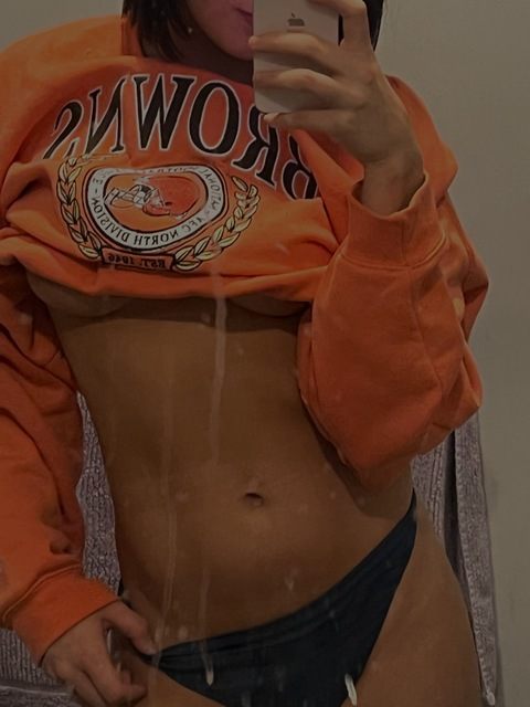 brittanybhaddie OnlyFans Leaked (32 Photos and 2 Videos) 

 picture 2
