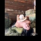 View brittanyboooty1999 (Brittany) OnlyFans 464 Photos and 96 Videos for free 

 picture 1