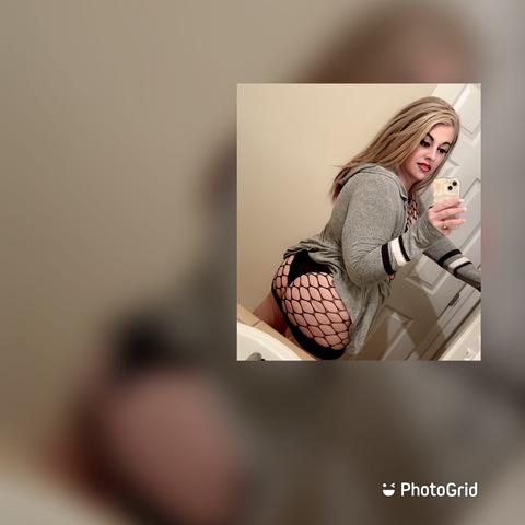 brittchandlerxxx (Brittany) free OnlyFans Leaked Pictures & Videos 

 picture 2