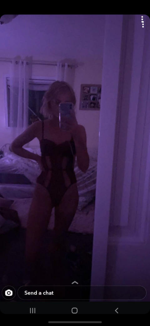 View silly goose (briword) OnlyFans 20 Photos and 4 Videos for free 

 picture 2