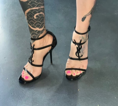View Brixia (brixia.83) OnlyFans 105 Photos and 28 Videos leaks 

 picture 2