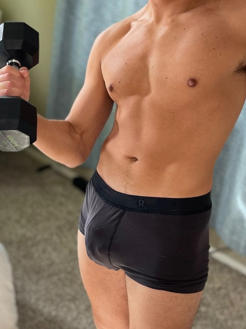 brodybrooks OnlyFans Leaked (62 Photos and 4 Videos) 

 picture 2