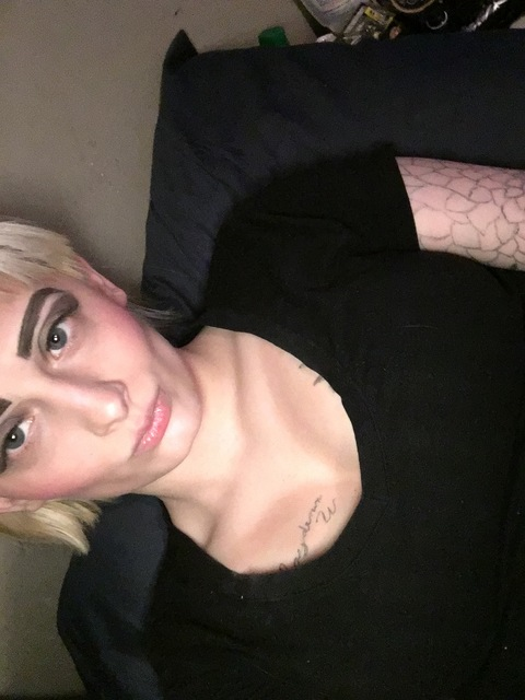 View brooki OnlyFans videos and photos for free 

 picture 2