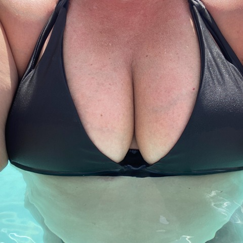 View browneyedcurvygirl (Ms. L) OnlyFans 115 Photos and 2 Videos gallery 

 picture 2