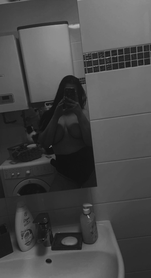 Free access to @brunette22 Leaked OnlyFans 

 picture 2