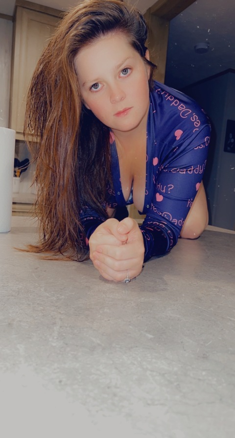 brunettebabe1 (brunettebabe1) OnlyFans content 

 picture 2