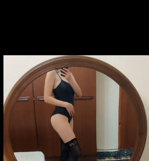 View brunettesophie OnlyFans content for free 

 picture 2