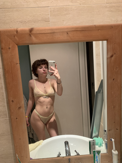 Download bubbles333 OnlyFans content free 

 picture 2