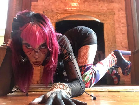 bugtedbites (Bug) OnlyFans Leaked Pictures & Videos 

 picture 2