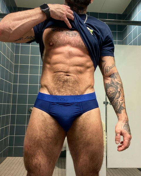 builtbybarthel2.0 OnlyFans Leaked (108 Photos and 15 Videos) 

 picture 2