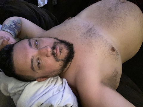 View bumblebearwuzl (Frankie Grizz) OnlyFans 50 Photos and 55 Videos leaks 

 picture 2