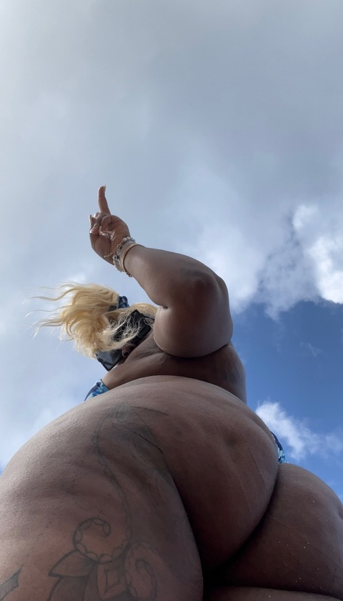 Onlyfans leak bunnigirlsenpa 

 picture 2