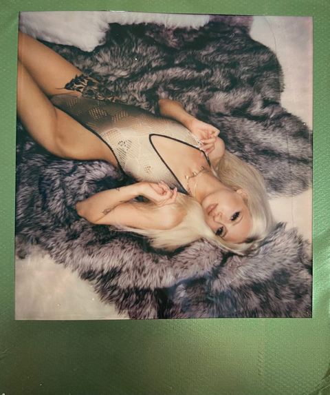 bunnybetchh (Emmy Bunny) free OnlyFans Leaked Pictures & Videos 

 picture 2