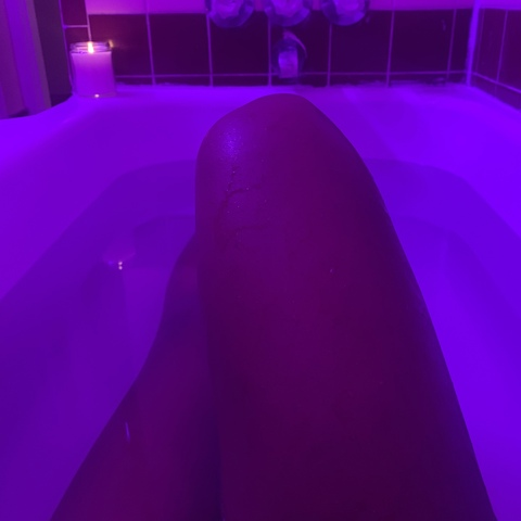 bunnydabrattt OnlyFans Leaked Photos and Videos 

 picture 2