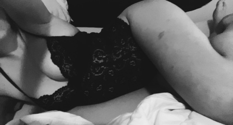 View bunnykeira OnlyFans content for free 

 picture 2