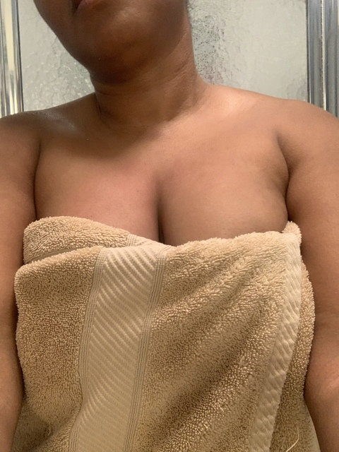 @bustycoco leak Onlyfans photos free 

 picture 2