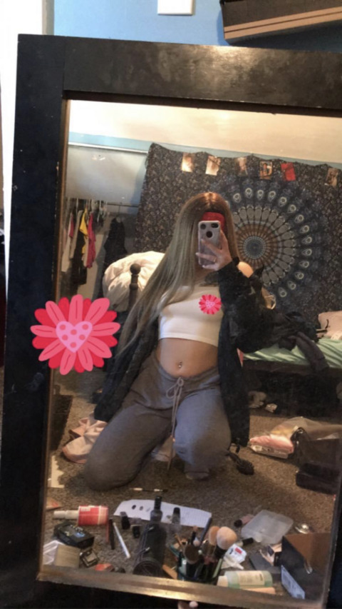 Onlyfans free content butchymood33444 

 picture 2