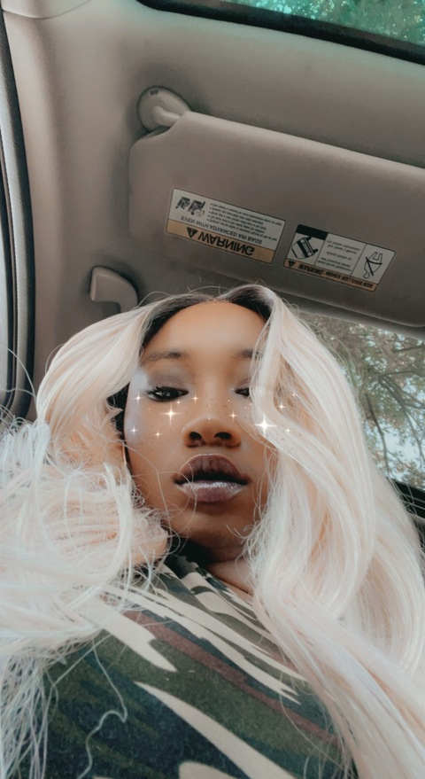 View butterflykissed22 (🦋 Butterfly Goddess 🦋) OnlyFans 52 Photos and 4 Videos gallery 

 picture 2