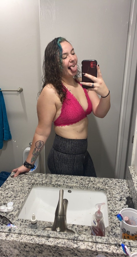 View bwitt (Britt) OnlyFans 0 Photos and 0 Videos leaks 

 picture 2