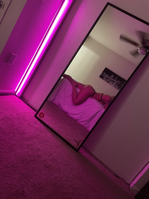 Onlyfans leaks c.cakezz 

 picture 2