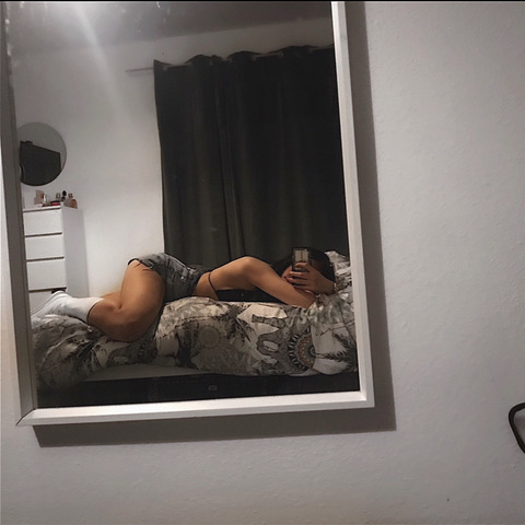 c_lucia02 (Caisey_lucia) OnlyFans Leaked Content 

 picture 2