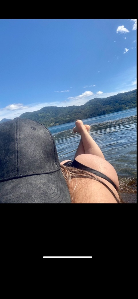 Onlyfans leak ca_mi_l.a 

 picture 2