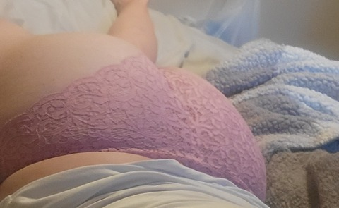 cakes1982 (Meghan Benitez) OnlyFans Leaked Videos and Pictures 

 picture 2