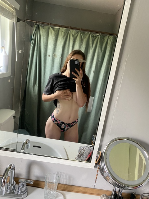 Download call.me.aliice OnlyFans content for free 

 picture 2