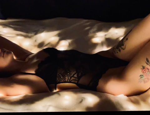 Onlyfans leak callme_babie 

 picture 2