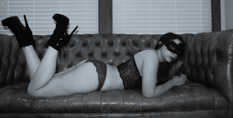 callmeagoddess (Morrigan) OnlyFans content 

 picture 2