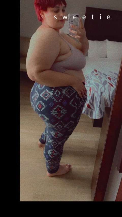 Onlyfans free content callmeyourslvt 

 picture 2