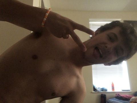 cameroncageboi OnlyFans Leaked (1 Photos and 10 Videos) 

 picture 2