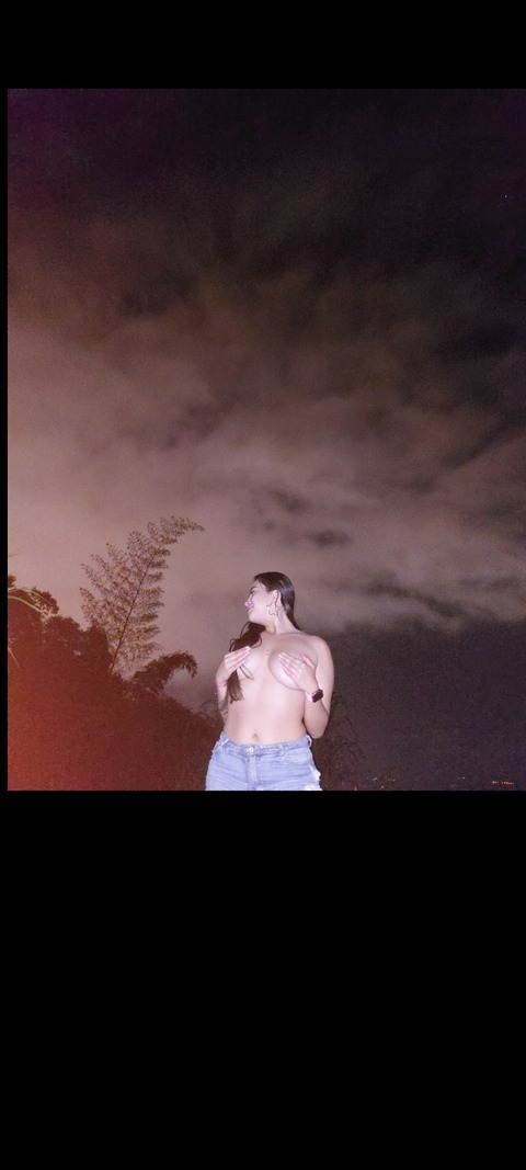 cami_gaviria08 OnlyFans Leaks (131 Photos and 46 Videos) 

 picture 2