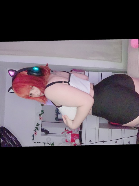 View Is (camiliitamp) OnlyFans 33 Photos and 8 Videos for free 

 picture 2