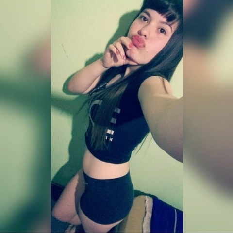 View caminoelia OnlyFans content for free 

 picture 2