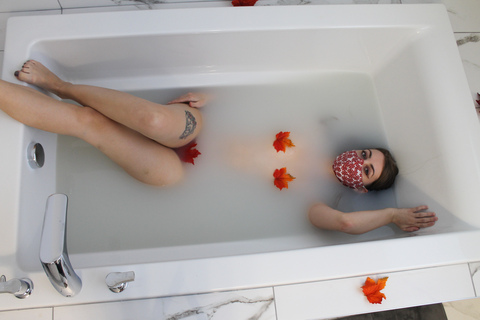 canadianmaskedgirl (MaskedGirl) OnlyFans content 

 picture 2