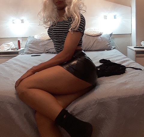 Onlyfans leaked candela_dresser 

 picture 2