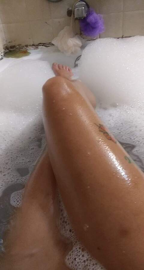 View candidlycasualcandy (Candidly Casual Candy) OnlyFans 86 Photos and 2 Videos gallery 

 picture 2