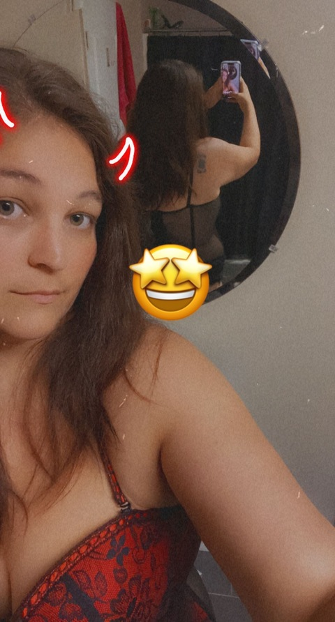 View candygirl32 (Candygirl) OnlyFans 81 Photos and 10 Videos for free 

 picture 2