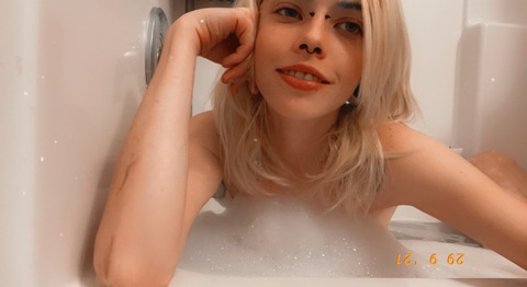 Download capnlightweight OnlyFans content for free 

 picture 2