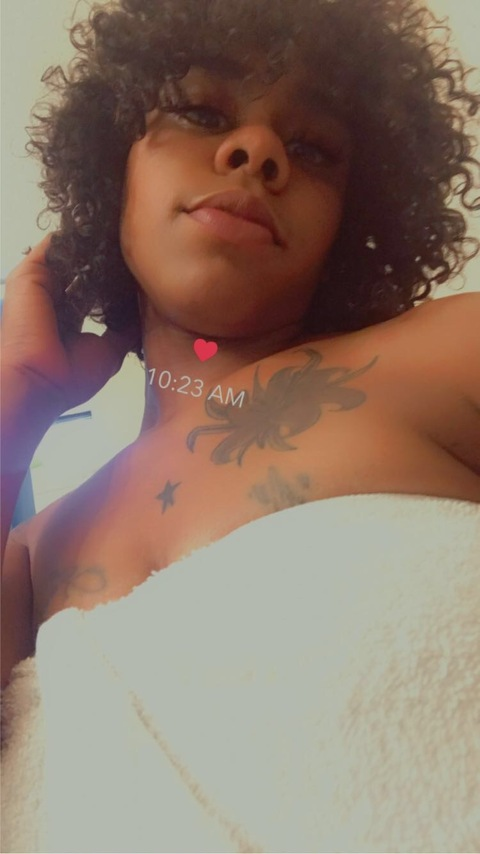 Onlyfans leaks caramelkittii 

 picture 2