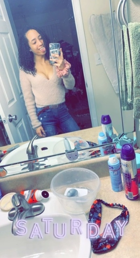 carebare02 (CareBear) OnlyFans Leaks 

 picture 2
