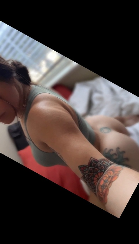 carissacupcakes OnlyFans Leaked Photos and Videos 

 picture 2