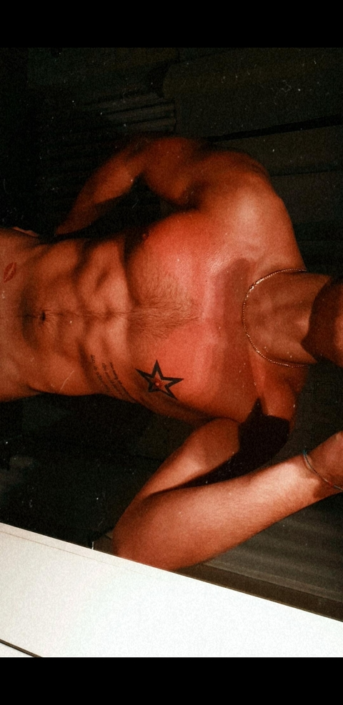 View Carlo sorrento (carlo.sorrento) OnlyFans 16 Photos and 2 Videos for free 

 picture 2