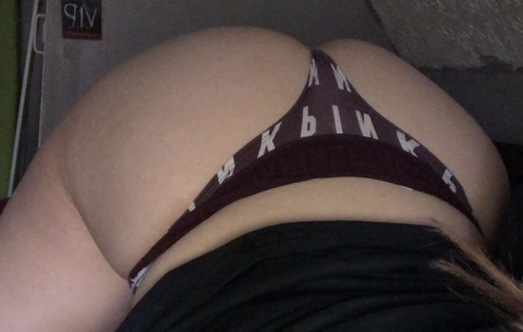 @carly_198 leaked Onlyfans content for free 

 picture 2